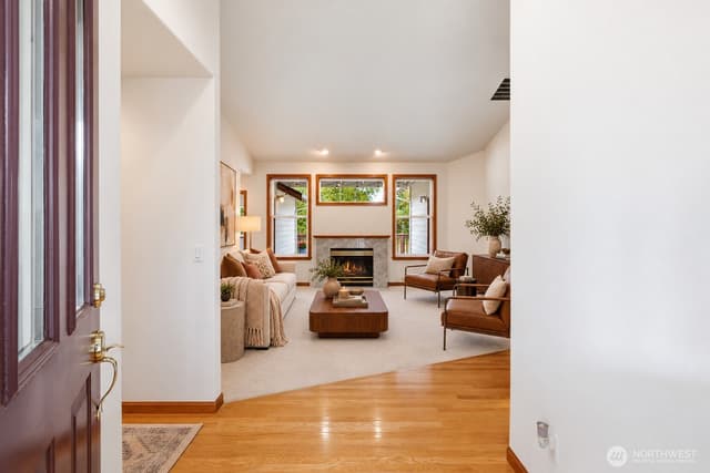 Property photo for 118 140th Avenue SE, Lake Stevens photo 3