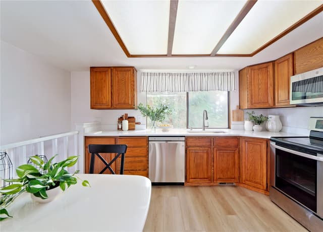 Property photo for 22121 4th Avenue SE, Bothell photo 4