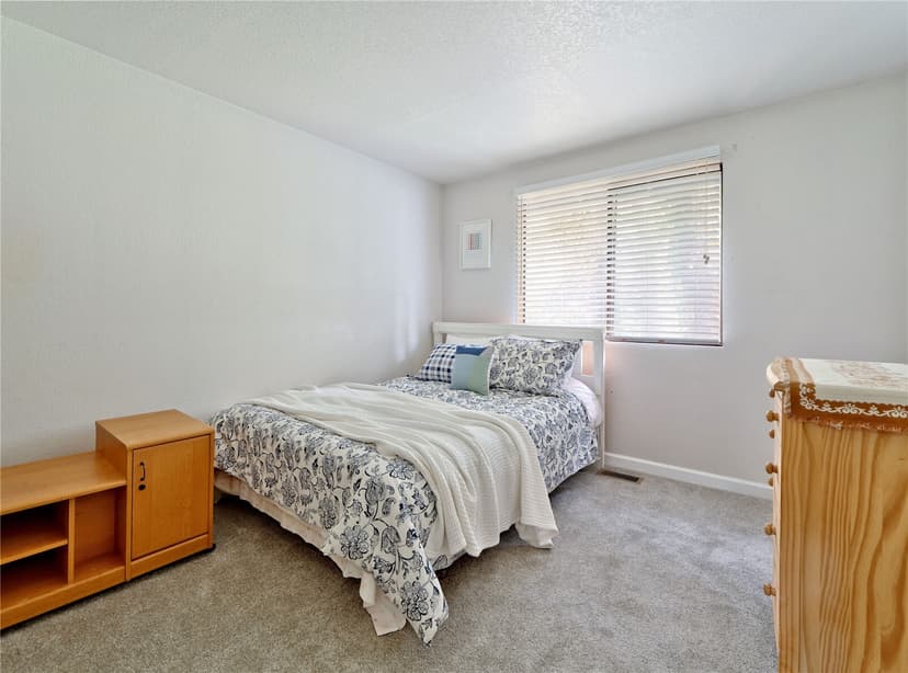Property photo for 22121 4th Avenue SE, Bothell photo 16
