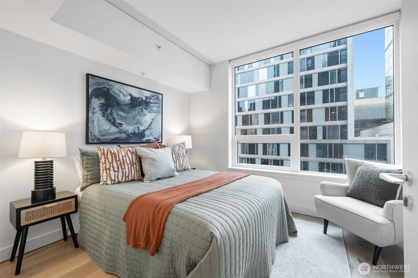 Property photo for 121 Stewart Street #503, Seattle photo 10