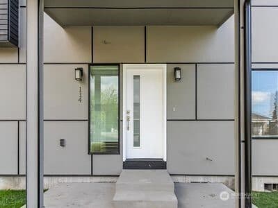 Property photo for 114 E Willis Street, Kent photo 37