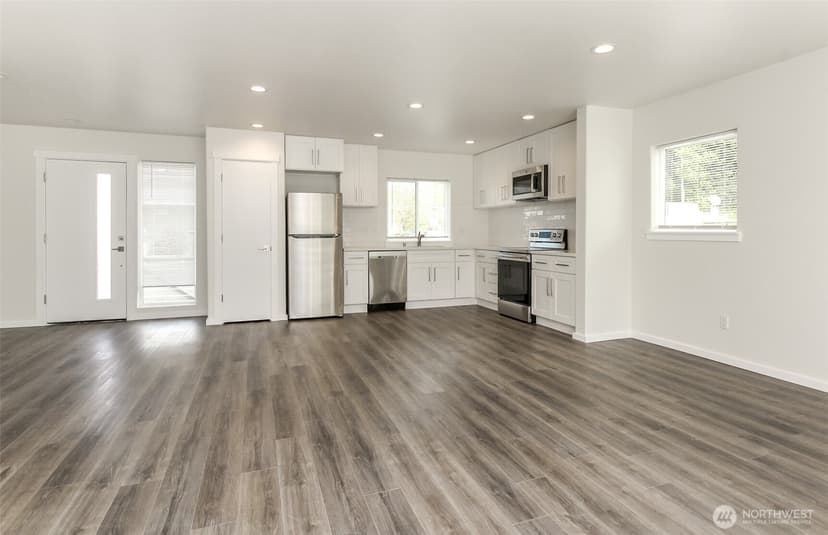 Property photo for 114 E Willis Street, Kent photo 10