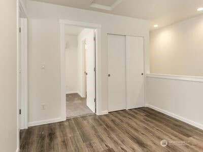 Property photo for 114 E Willis Street, Kent photo 21