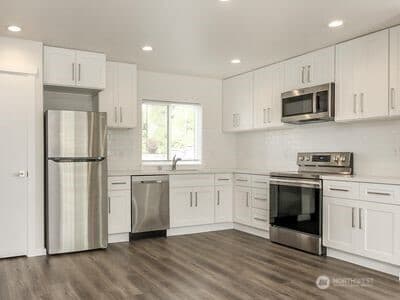 Property photo for 114 E Willis Street, Kent photo 20