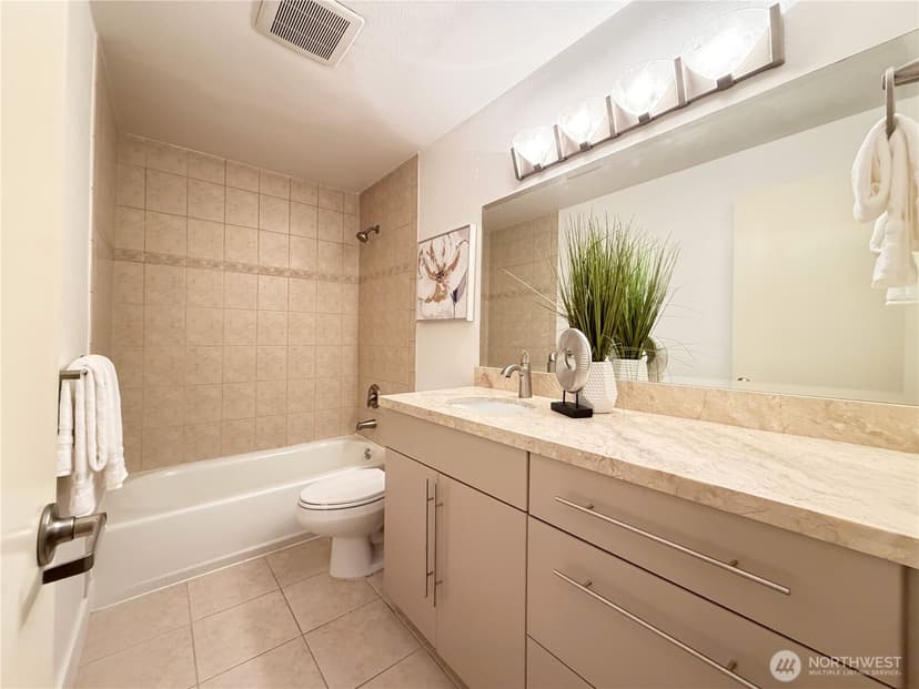 Property photo for 731 Broadway E #301, Seattle photo 18