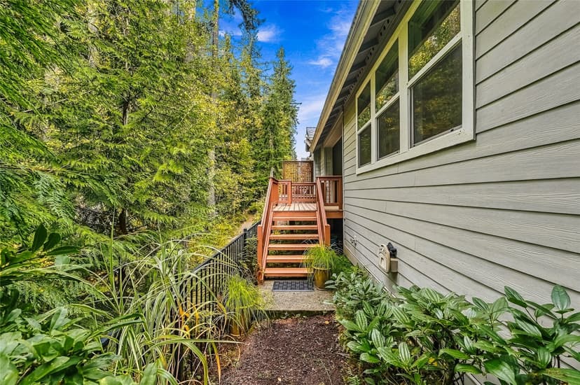 Property photo for 12617 Sunbreak Way NE, Redmond photo 31