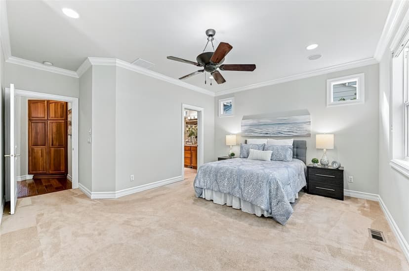 Property photo for 12617 Sunbreak Way NE, Redmond photo 16