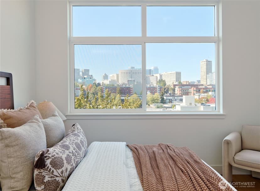 Property photo for 717 15th Avenue #D, Seattle photo 19
