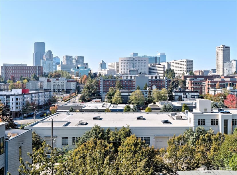 Property photo for 717 15th Avenue #D, Seattle