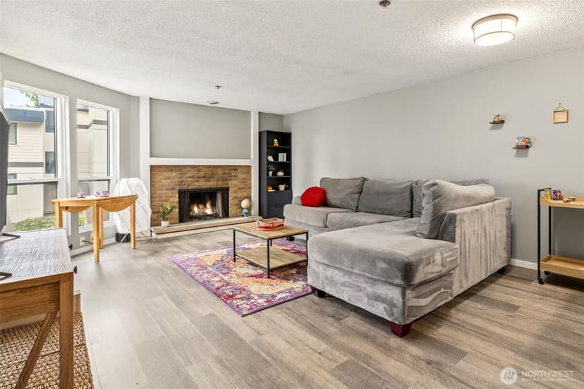 Property photo for 15209 Sunwood Boulevard #B26, Tukwila photo 5