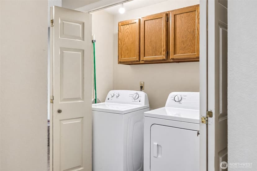 Property photo for 15209 Sunwood Boulevard #B26, Tukwila photo 21