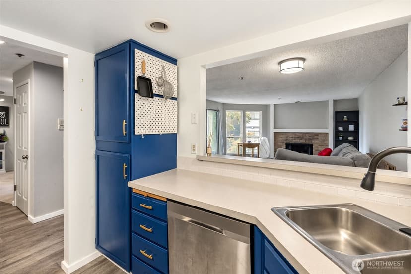 Property photo for 15209 Sunwood Boulevard #B26, Tukwila photo 10