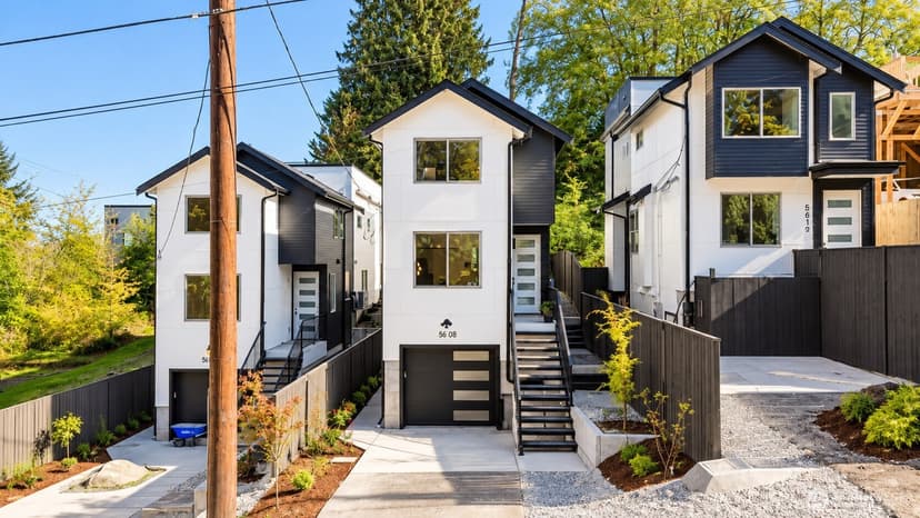 Property photo for 5608 31st Avenue SW, Seattle photo 2