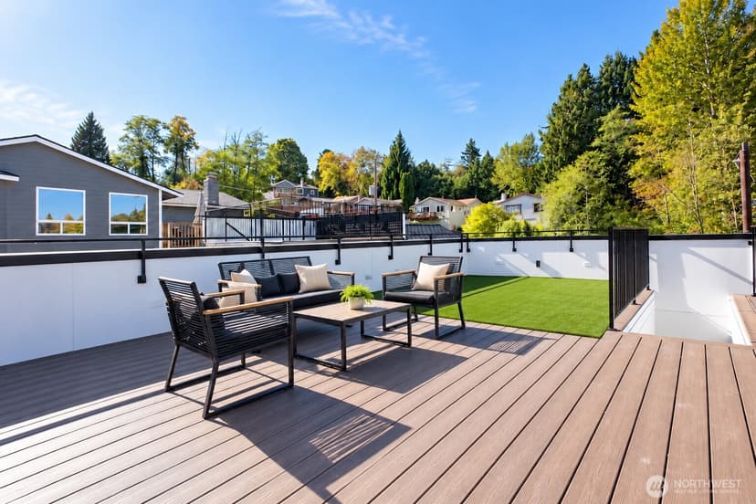 Property photo for 5608 31st Avenue SW, Seattle photo 29