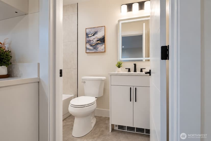 Property photo for 5608 31st Avenue SW, Seattle photo 25
