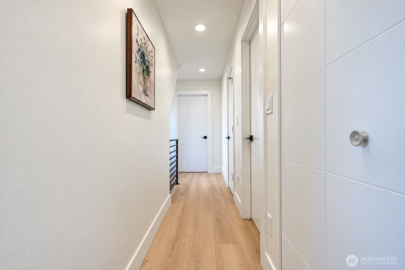 Property photo for 5608 31st Avenue SW, Seattle photo 18