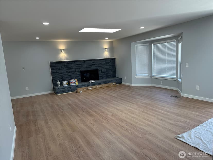 Property photo for 11054 SE 192nd Street, Renton photo 9
