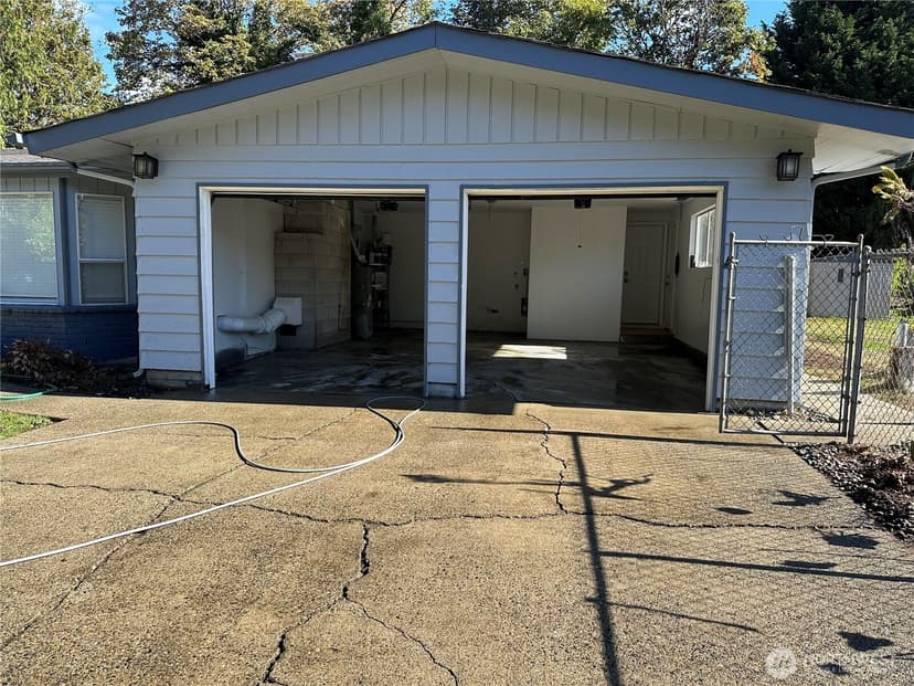Property photo for 11054 SE 192nd Street, Renton photo 7