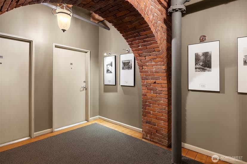 Property photo for 210 3rd Avenue S #2C, Seattle photo 32
