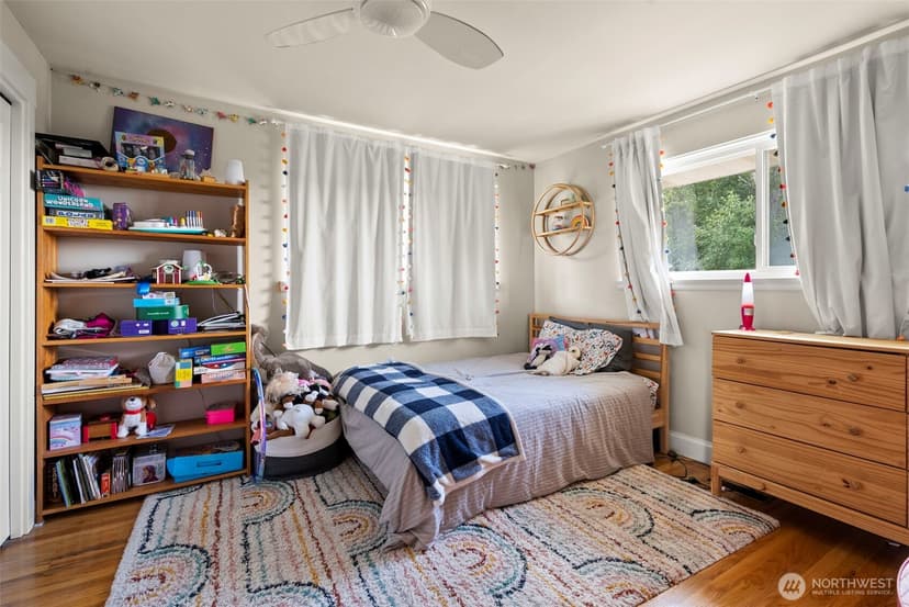 Property photo for 1735 S Pearl Street, Seattle photo 9