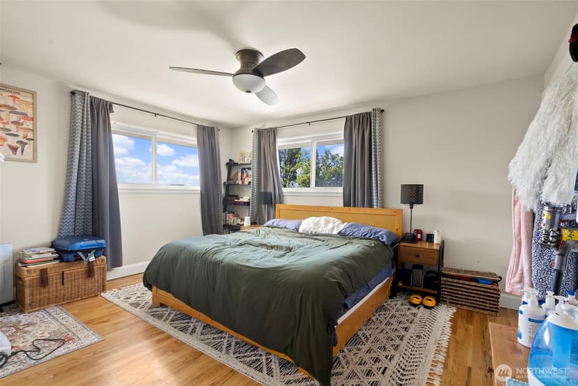 Property photo for 1735 S Pearl Street, Seattle photo 10