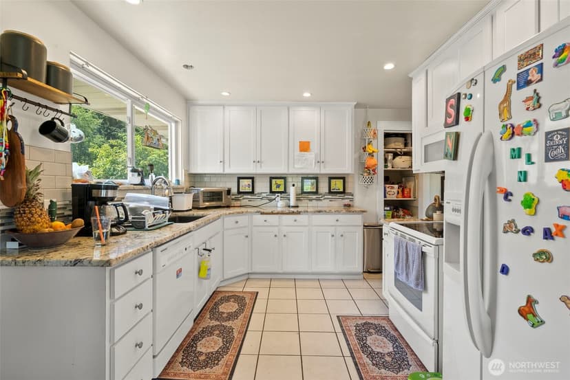 Property photo for 1735 S Pearl Street, Seattle photo 6