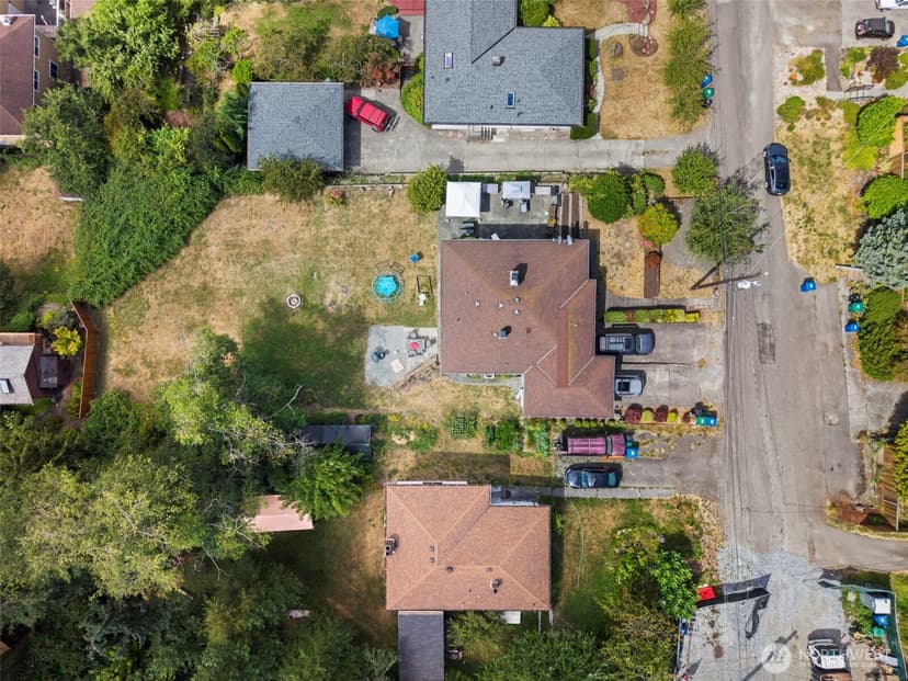 Property photo for 1735 S Pearl Street, Seattle photo 30