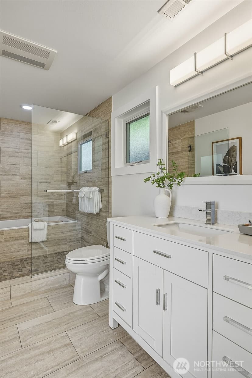 Property photo for 8308 14th Avenue NW, Seattle photo 19