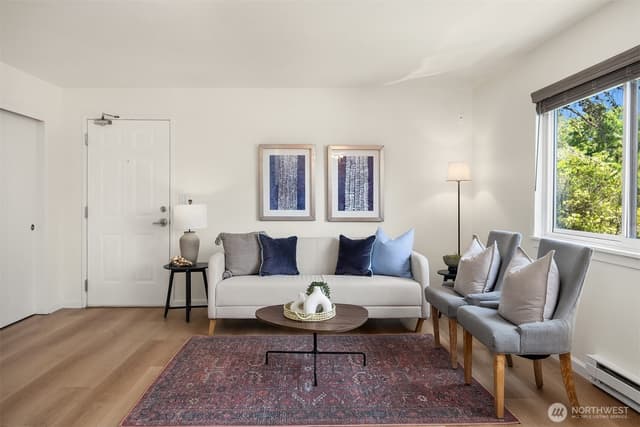 Property photo for 4111 Whitman Avenue N #205, Seattle photo 4
