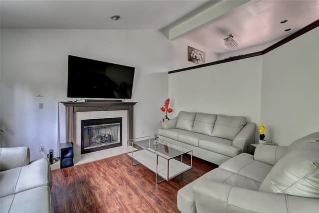 Property photo for 20733 14th Place W, Lynnwood photo 5