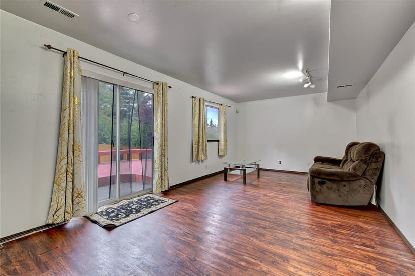 Property photo for 20733 14th Place W, Lynnwood photo 19