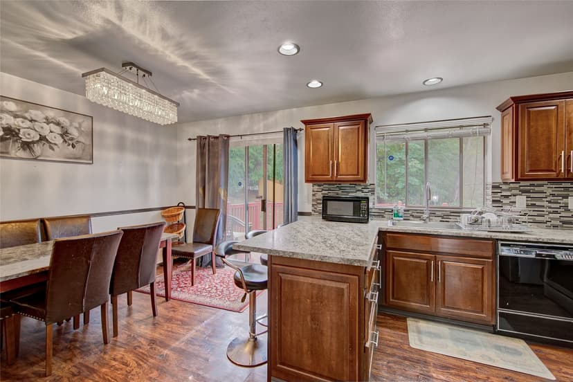 Property photo for 20733 14th Place W, Lynnwood photo 7