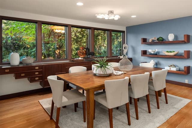 Property photo for 7627 SE 22nd Street, Mercer Island photo 5