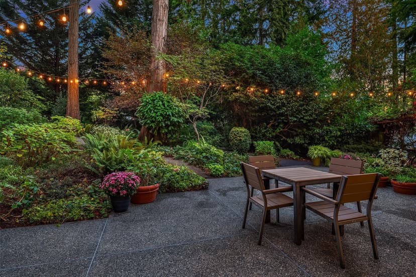 Property photo for 7627 SE 22nd Street, Mercer Island photo 21