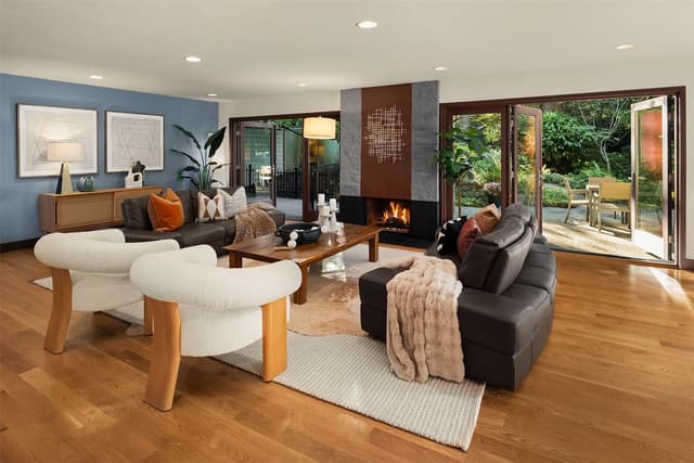 Property photo for 7627 SE 22nd Street, Mercer Island photo 4