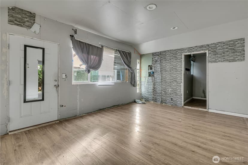 Property photo for 208 M Street SE, Auburn photo 24