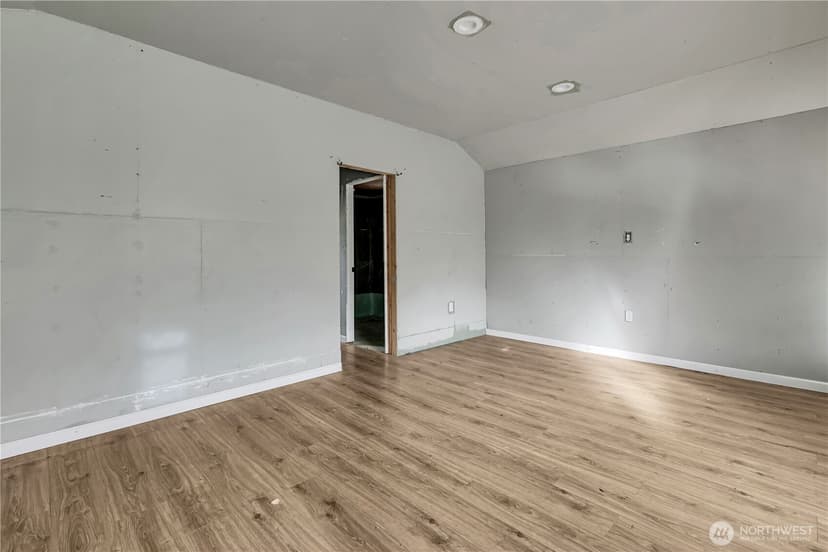 Property photo for 208 M Street SE, Auburn photo 22