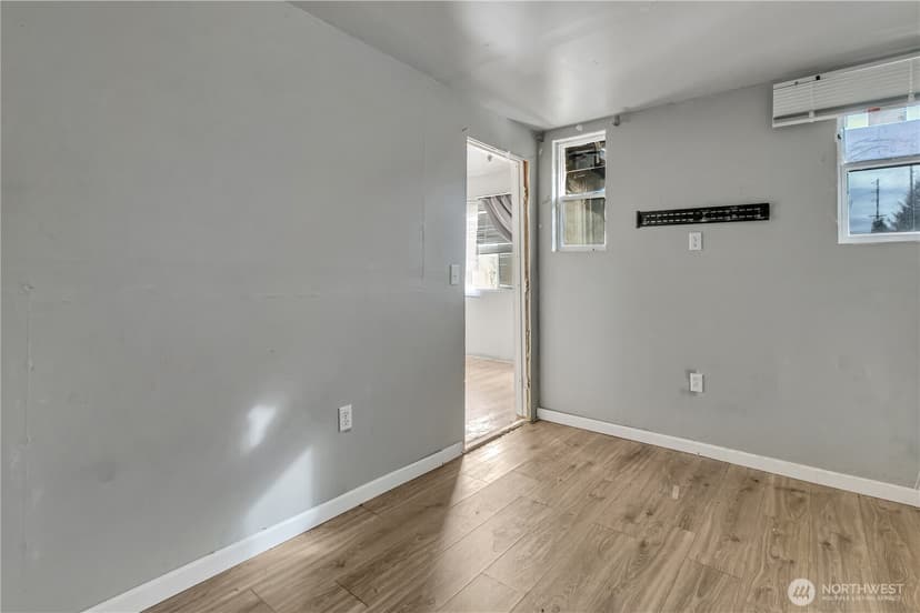 Property photo for 208 M Street SE, Auburn photo 20