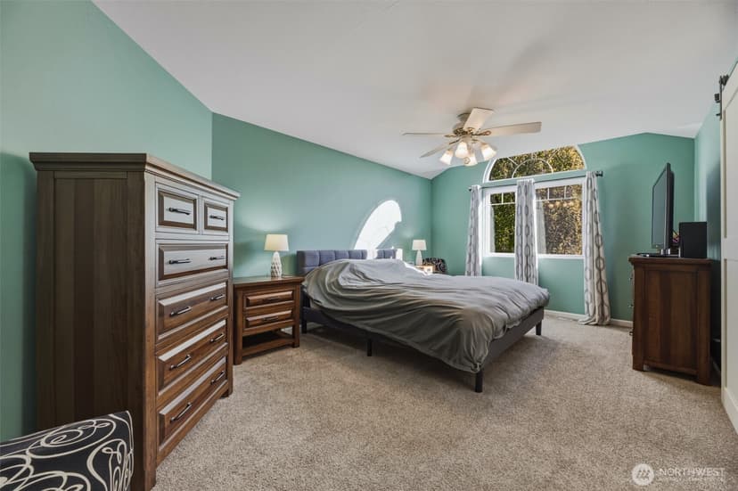 Property photo for 5411 Quincy Avenue SE, Auburn photo 18