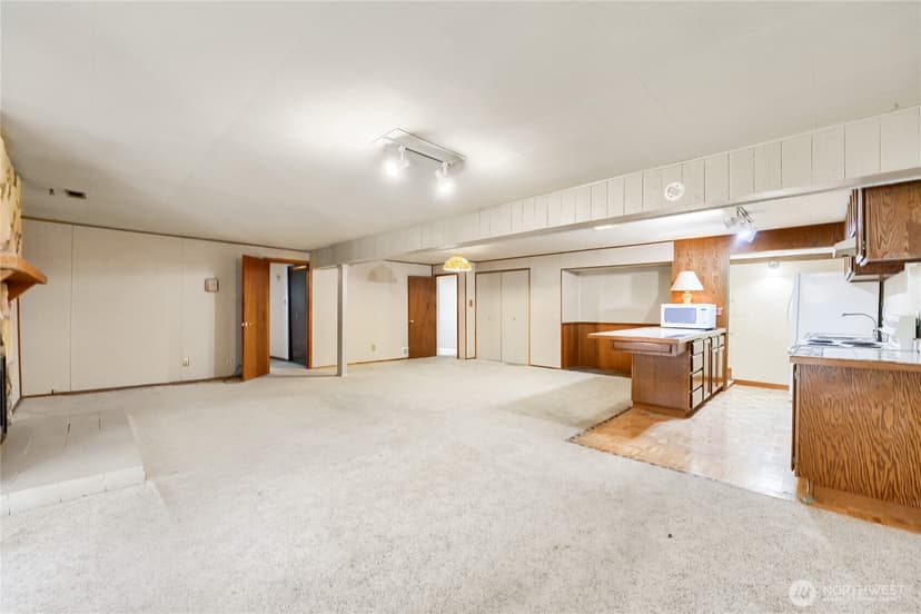 Property photo for 1708 SE 16th Place, Renton photo 19