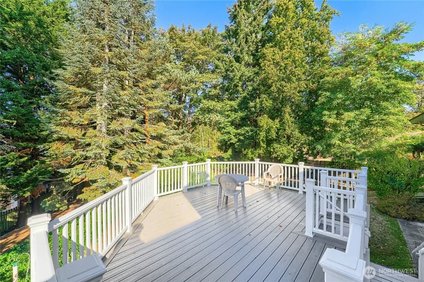 Property photo for 1708 SE 16th Place, Renton photo 11
