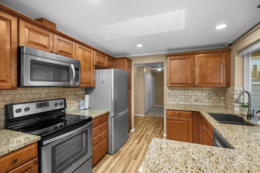 Property photo for 17819 85th Place NE, Bothell photo 12