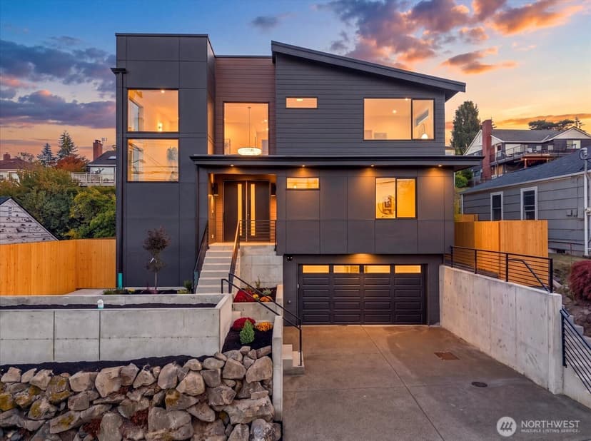 Property photo for 2815 W Elmore Street, Seattle