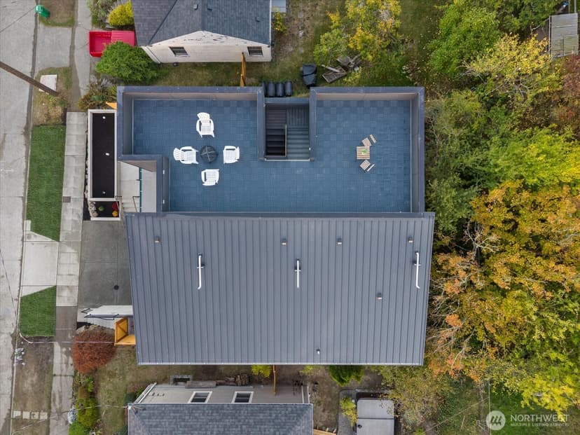 Property photo for 2815 W Elmore Street, Seattle photo 38