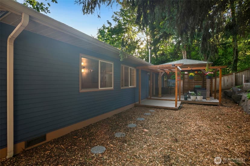 Property photo for 12116 NE 149th Street, Kirkland photo 28
