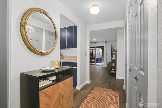 Property photo for 12116 NE 149th Street, Kirkland photo 5