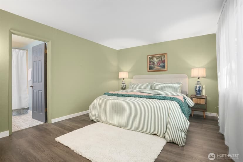 Property photo for 12116 NE 149th Street, Kirkland photo 17