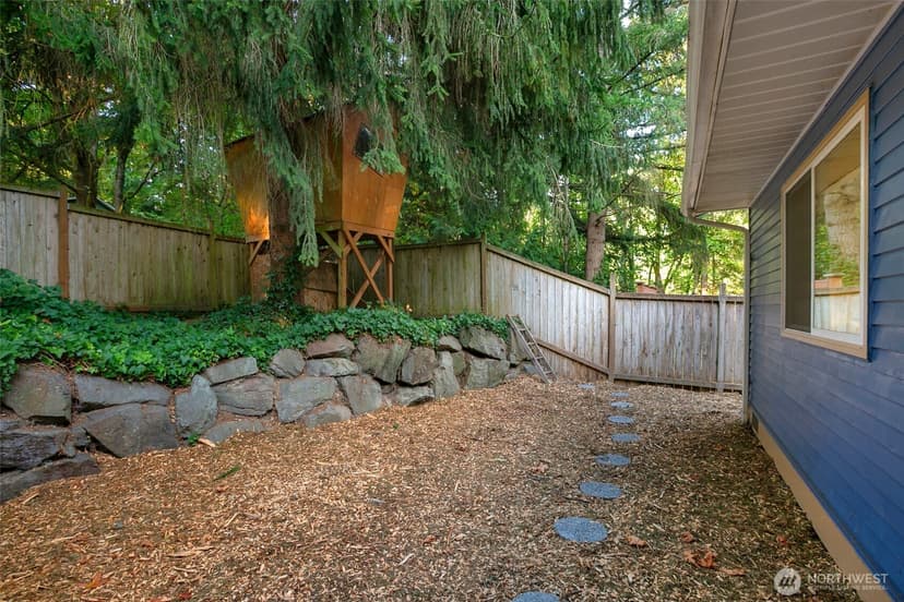 Property photo for 12116 NE 149th Street, Kirkland photo 29