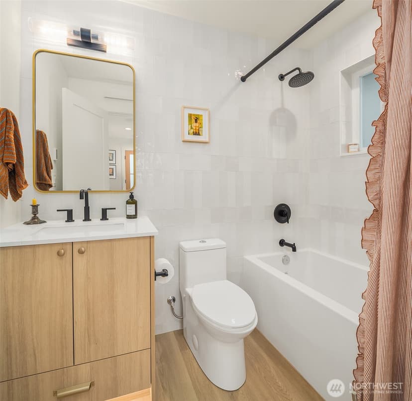 Property photo for 7736 30th Avenue NW #B, Seattle photo 10