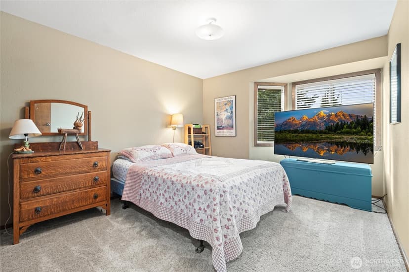 Property photo for 6314 137th Place SW, Edmonds photo 30
